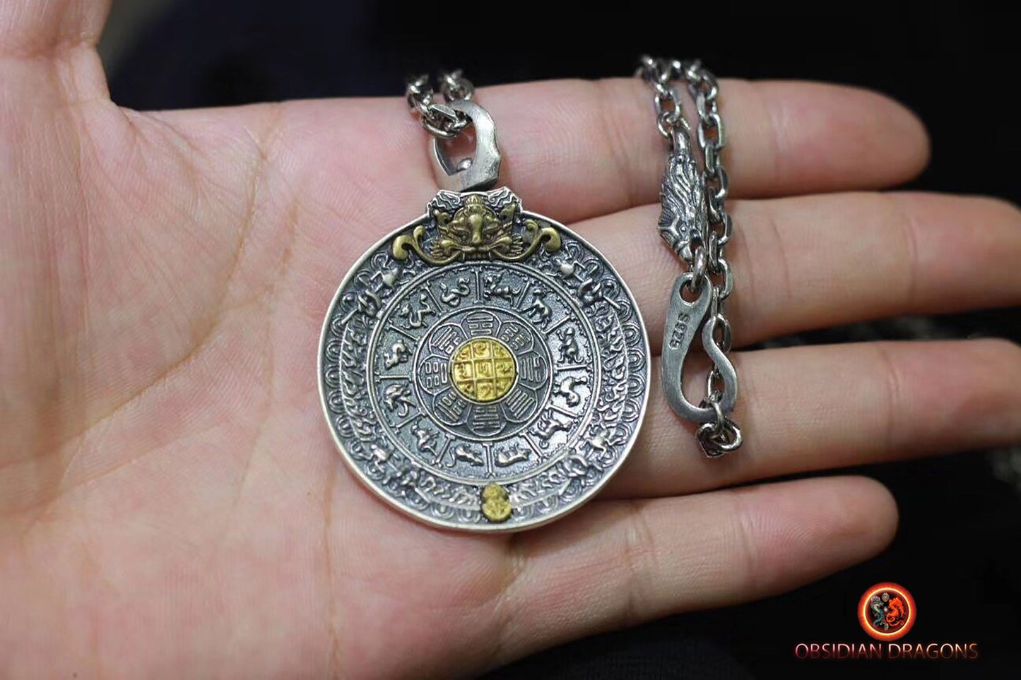 Pendentif miroir tibétain mélong- repousser les influences négatives