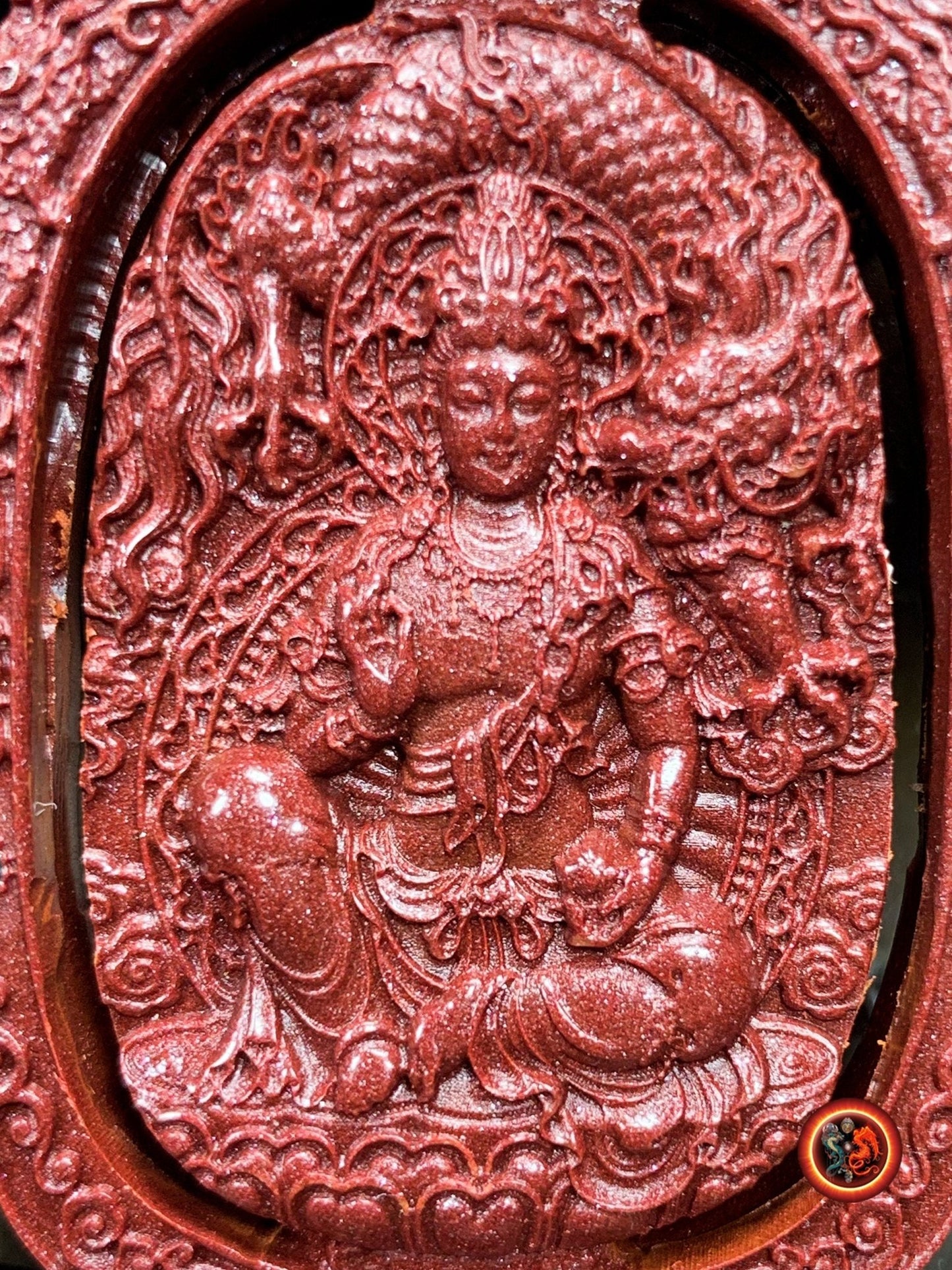 Pendentif, amulette bouddhiste tibétaine, bouddha. Samantabhadra. Cinabre. sutra du coeur en nanoscript. Protection bouddhiste. Avec cordon - obsidian dragon
