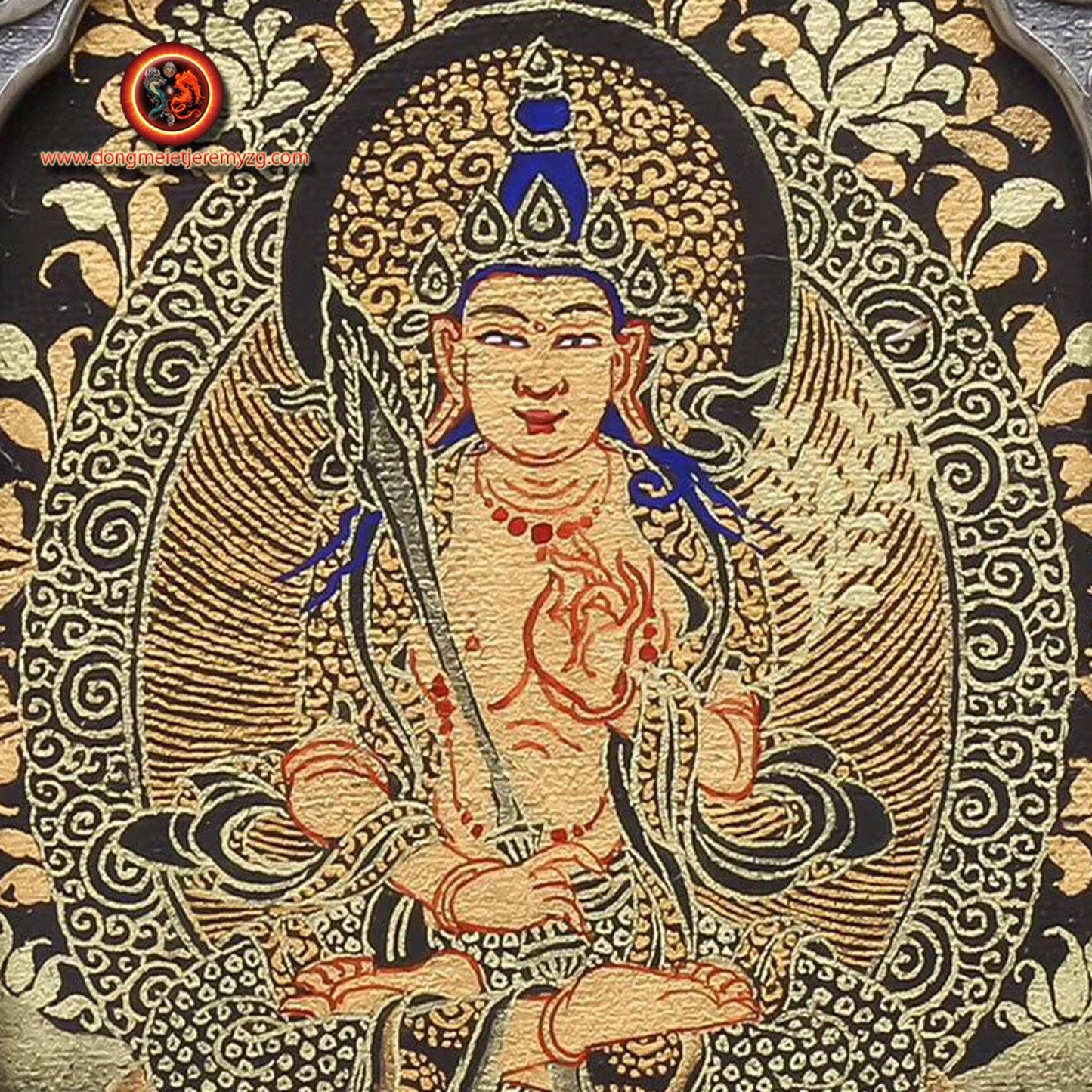 Pendentif Bouddha. Tangka artisanal d'Akashagarba bodhisattva. Bélière Garuda - obsidian dragon