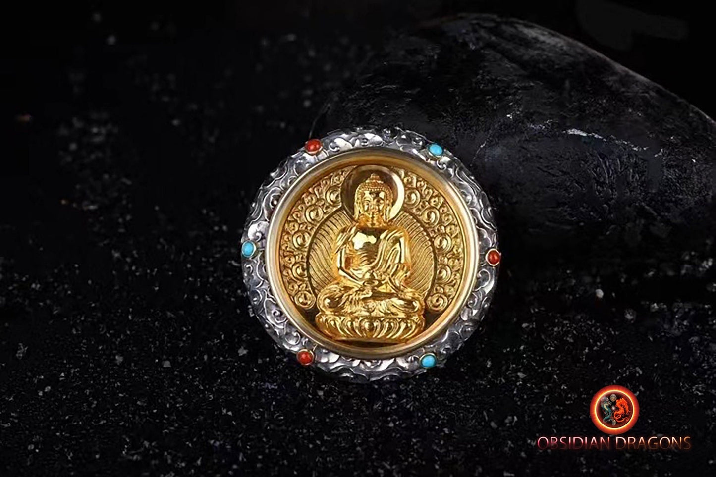 pendentif bouddha, ghau, gau amulette bouddha Amitabha bouddhisme vajrayana tibetain. Argent 925, plaqué or 24k, deux tailles disponibles - obsidian dragon