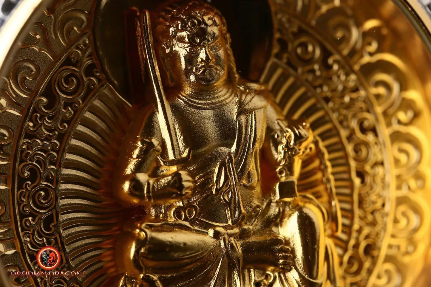 pendentif bouddha, ghau, gau amulette bouddha Acala bouddhisme vajrayana tibetain. Argent 925, plaqué or 24k, deux tailles disponibles - obsidian dragon