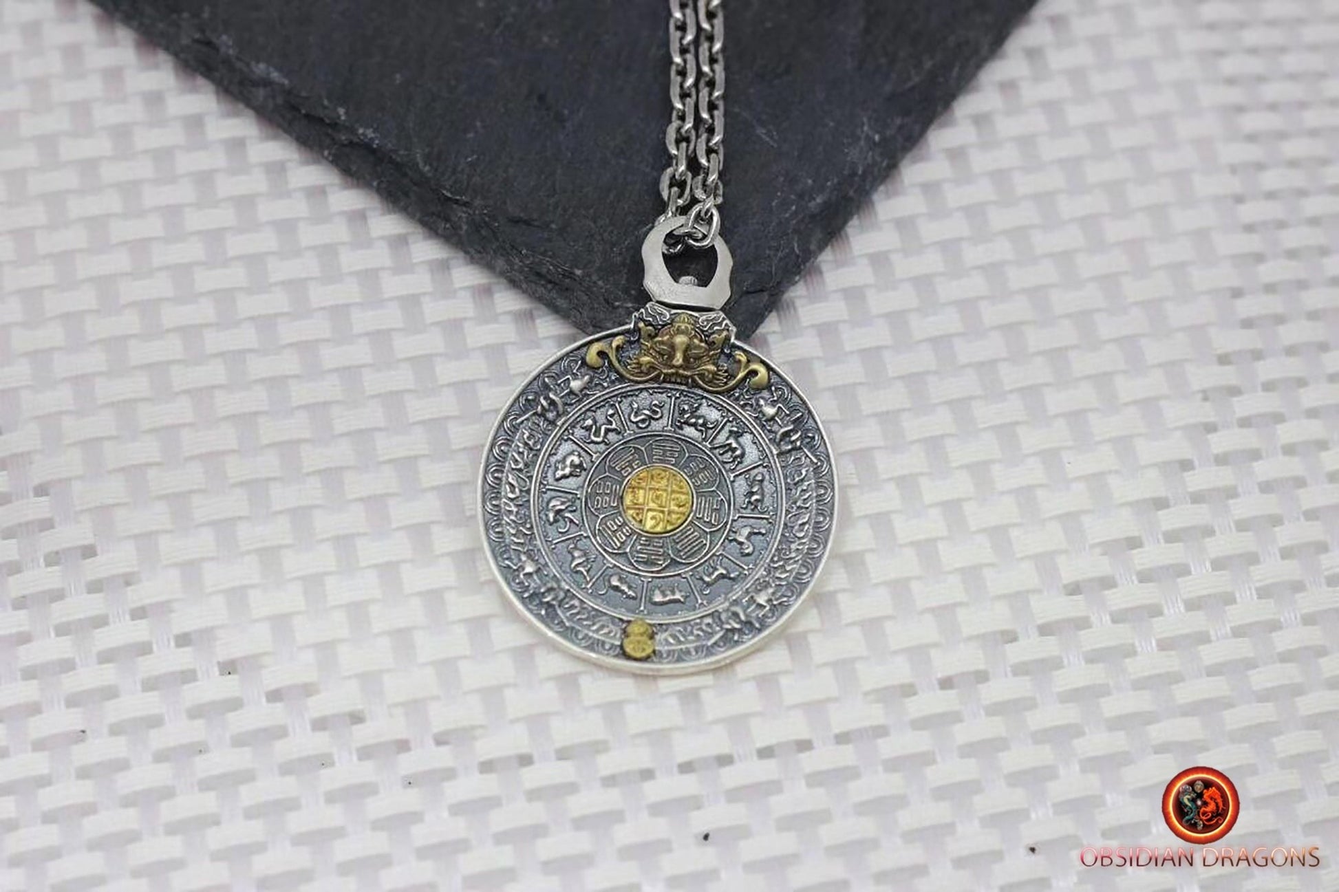 Pendentif miroir tibétain mélong- repousser les influences négatives