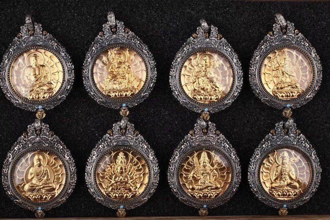 reliquaire de protection bouddhiste Samantabhadra en argent massif 925 plaqué or 18k turquoise. roue de la vie - obsidian dragon