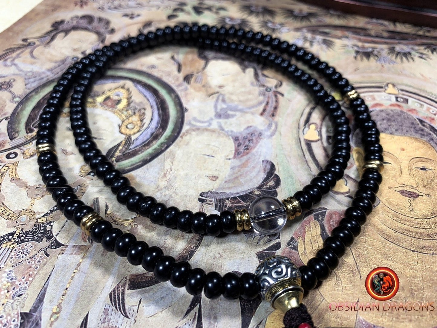 ghau, gau amulette bouddha Sakyamuni, Siddartha Gautama, bouddhisme vajrayana tibetain. Argent 925, plaqué or 24K, deux tailles disponibles - obsidian dragon