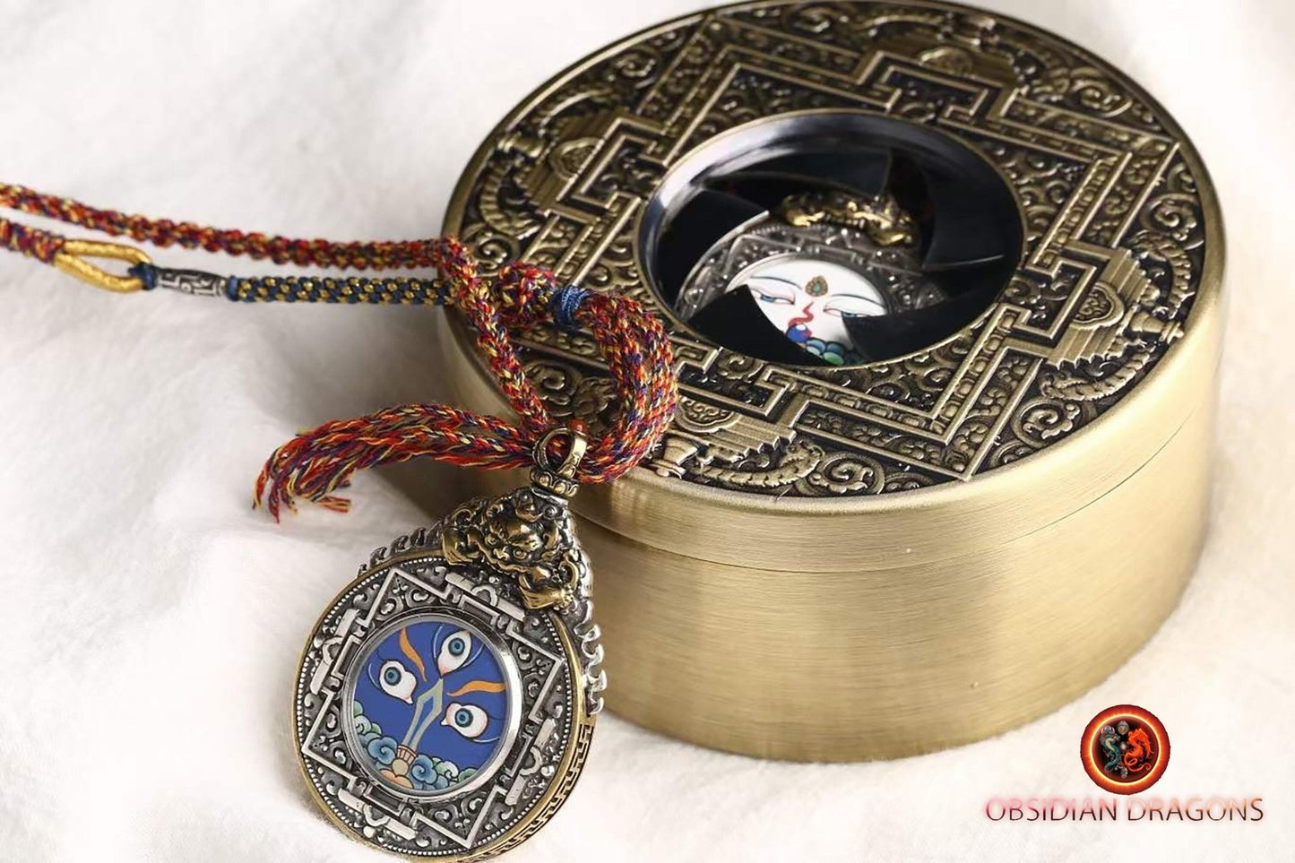 Ghau, amulette pendentif bouddhiste tibetain, bouddha protecteur en fonction de son signe zodiacal, au choix, lievre, rat, buffle ou coq - obsidian dragon
