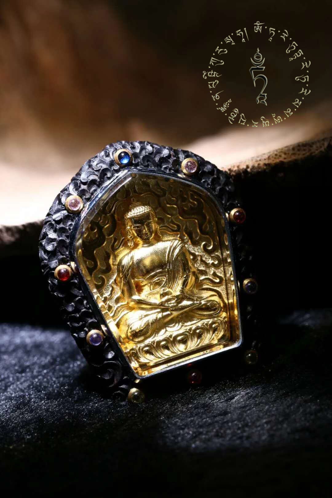 Ghau- Pendentif Bouddha Amitabha
