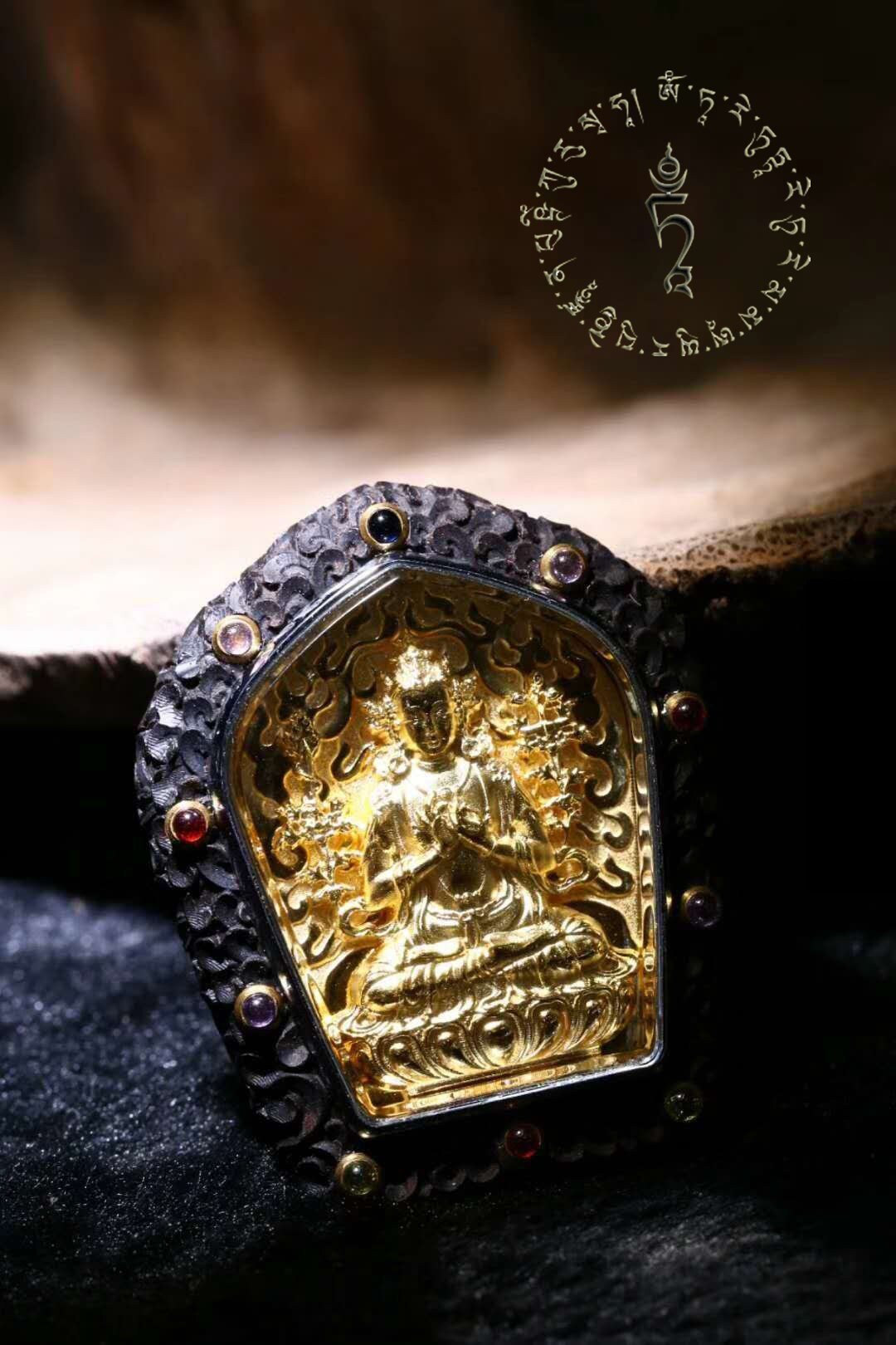 Ghau- Pendentif Bouddha- Samantabhadra