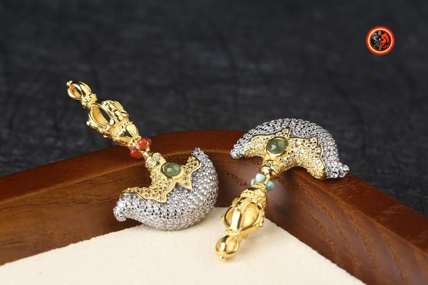 Pendentif kartika