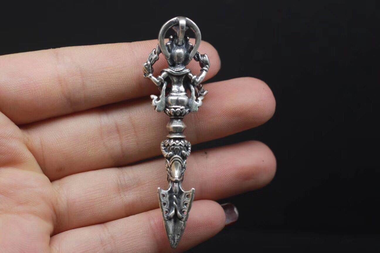 Phurba, Pendentif traditionnel. Ganesh trônant sur une Phurba. protection bouddhiste Tantrique Vajrayana. Argent 925 - obsidian dragon