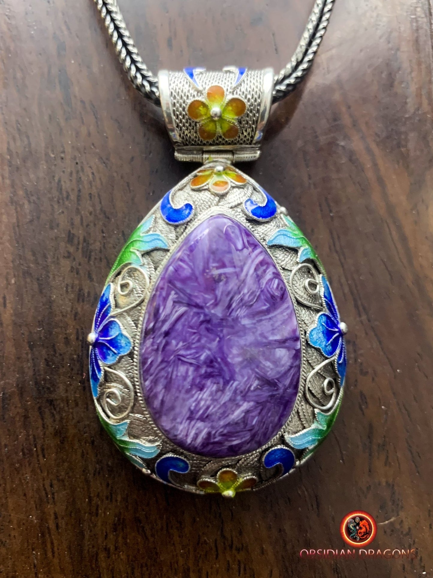 Pendentif charoïte serti en argent filigrané- Cité interdite | obsidian dragons