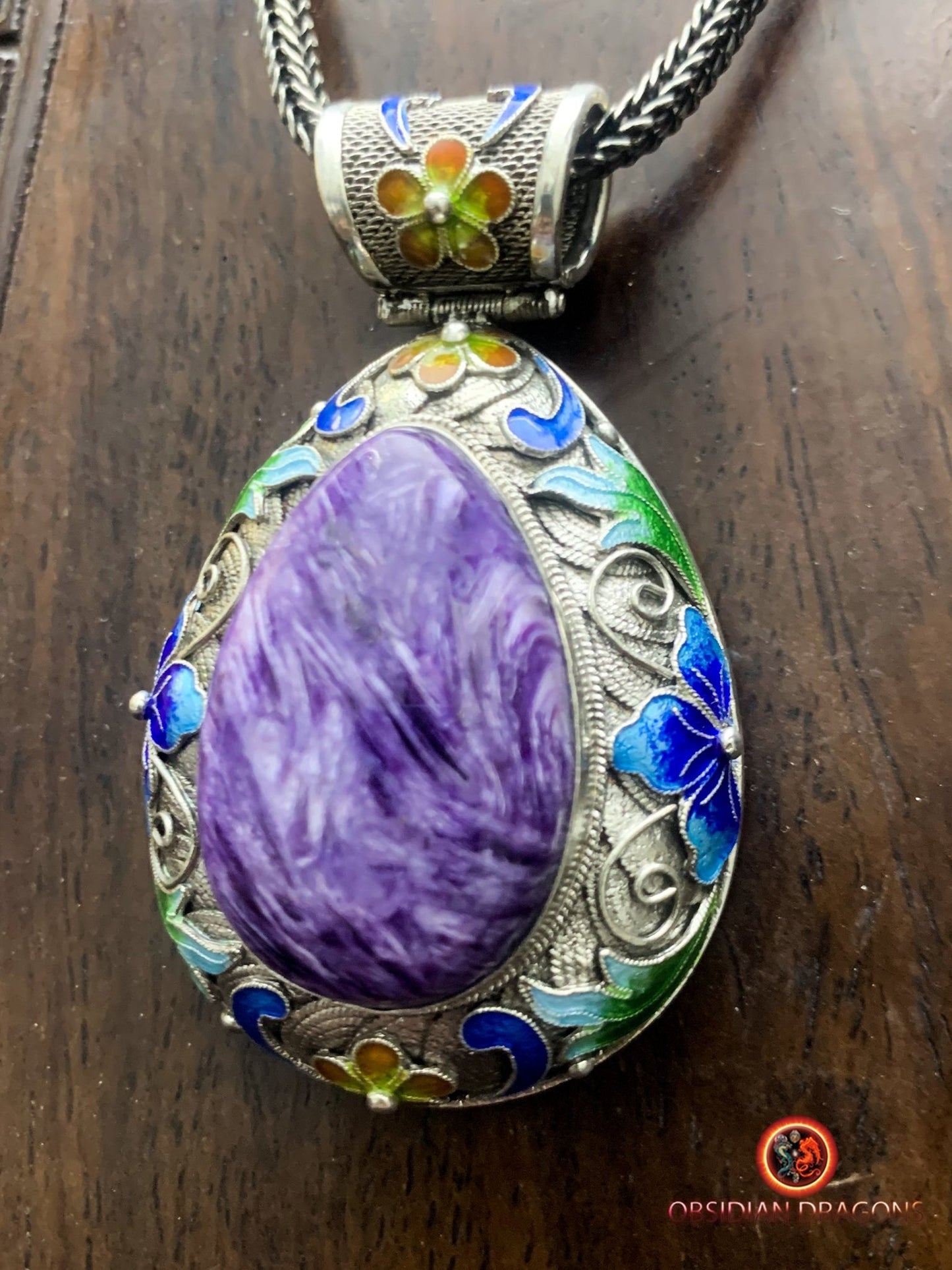Pendentif charoïte serti en argent- Tradition Dynastie Qing | obsidian dragons