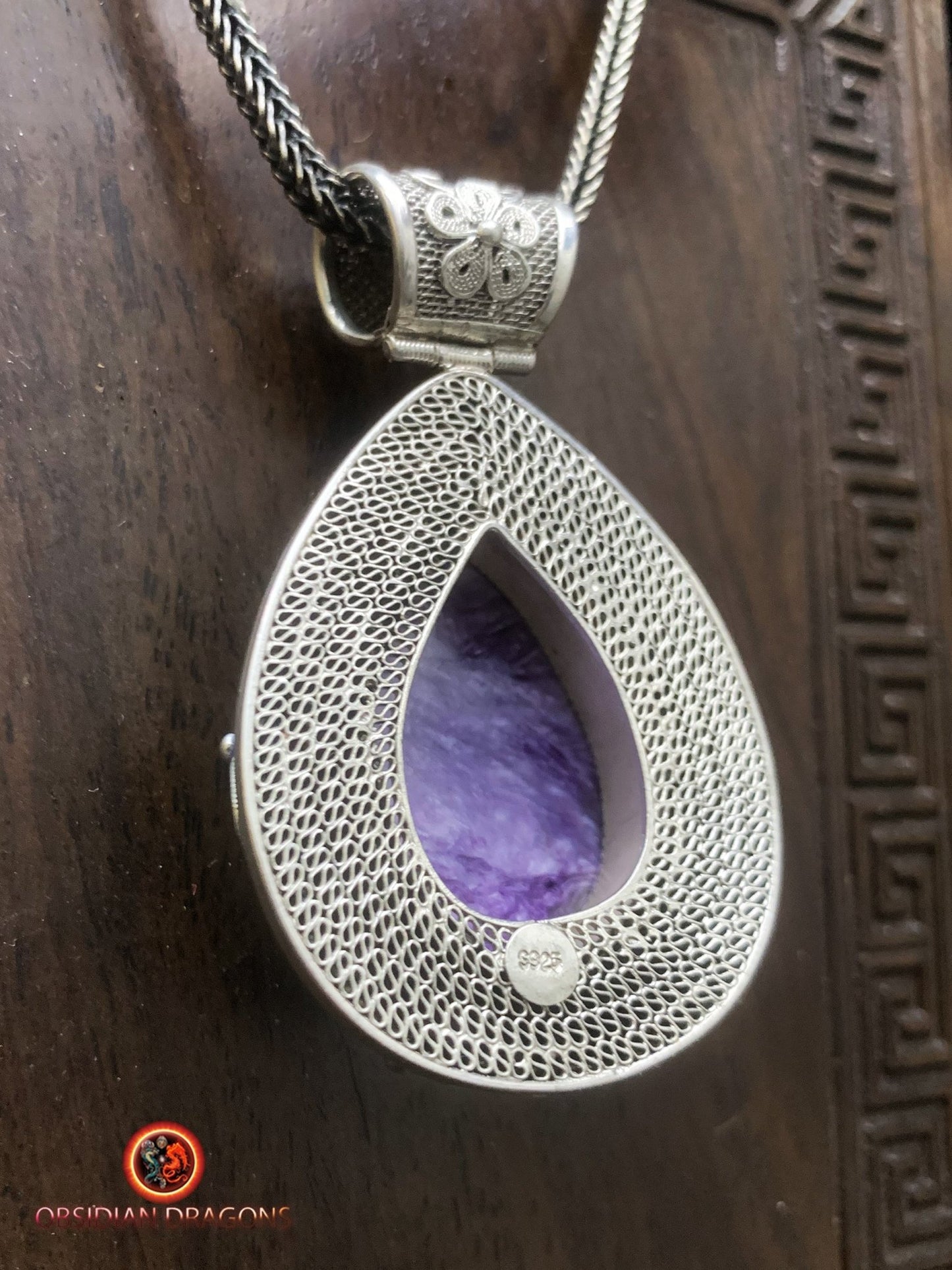 Pendentif charoïte serti en argent filigrané- Dynastie Qing | obsidian dragons