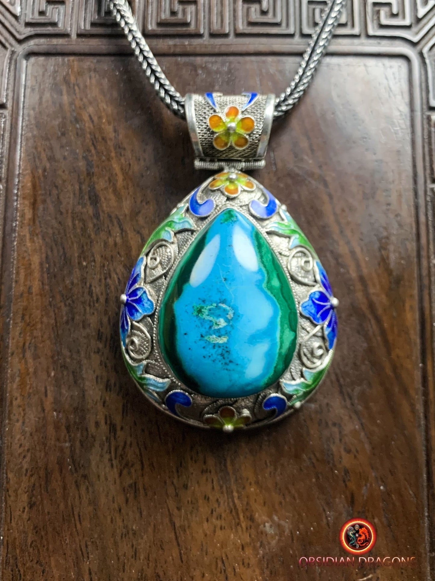 Pendentif en chrysocolle serti en argent 925 filigrané | obsidian dragons