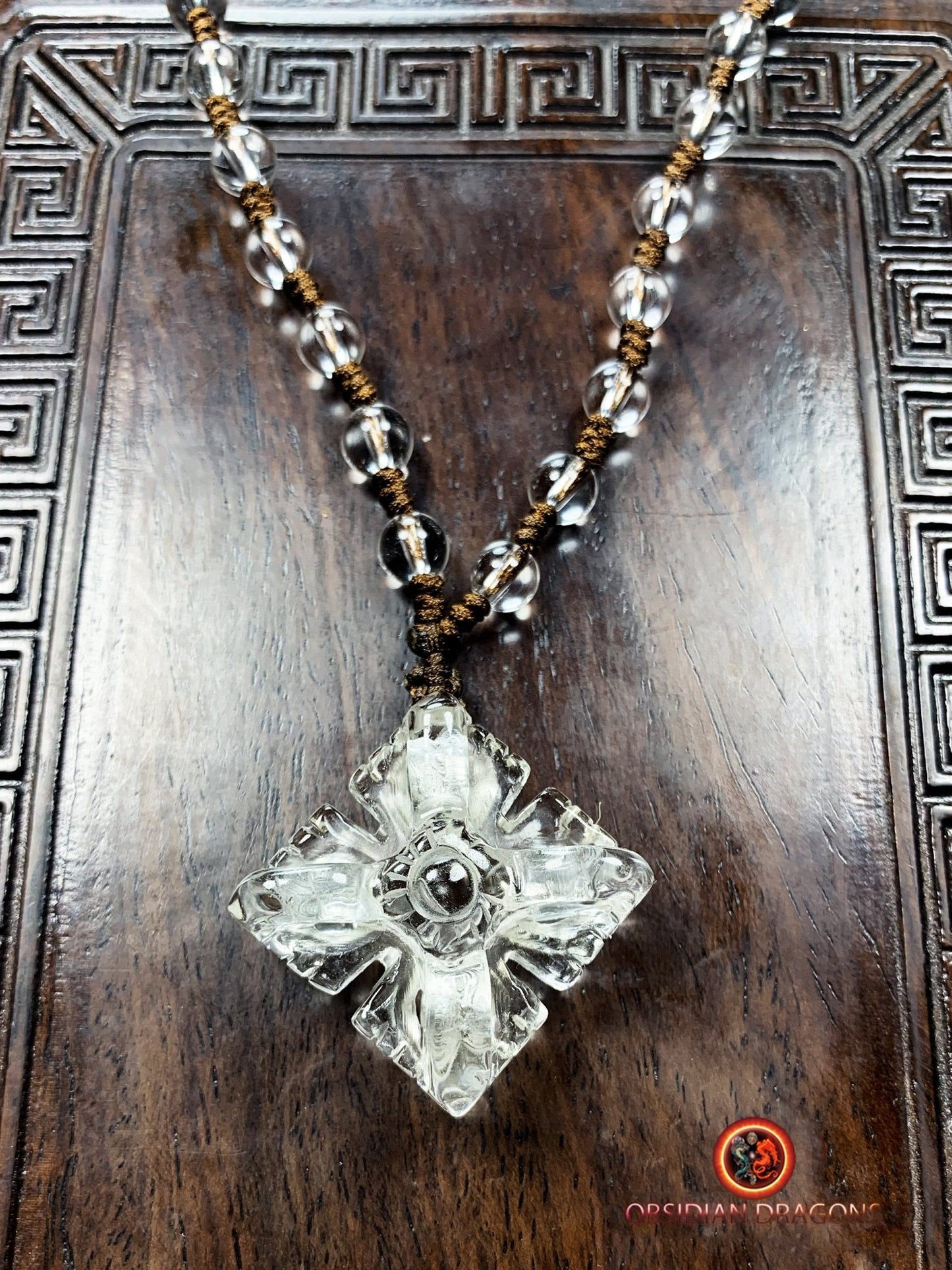 Pendentif dorje- Vajra- cristal de roche naturel
