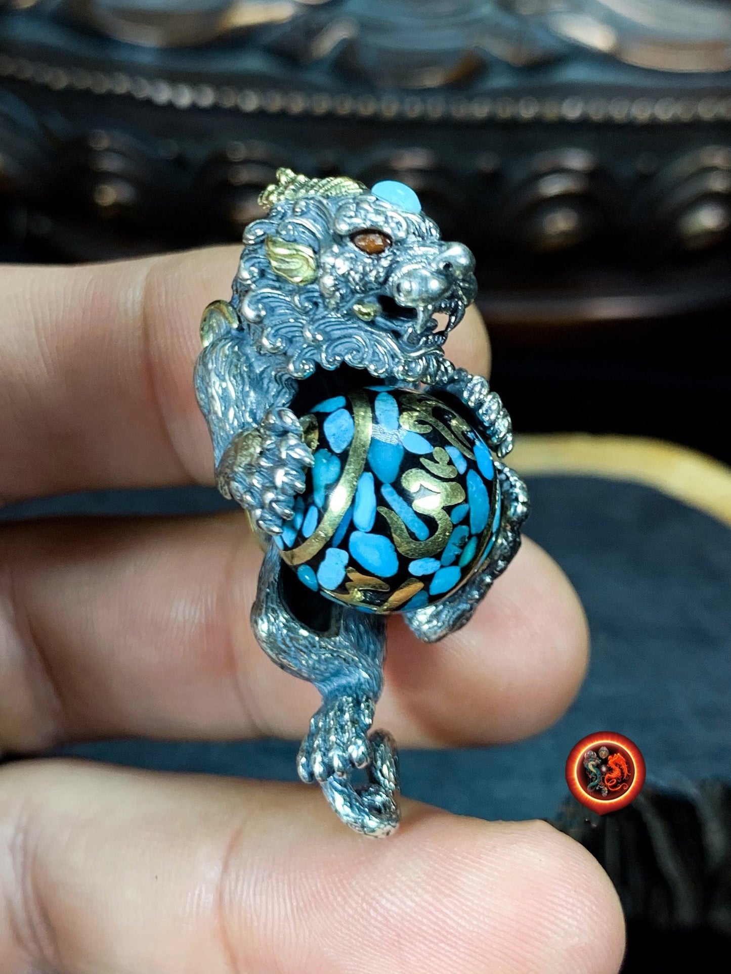 Pendentif Pixiu, dragon, protection feng shui. perle tournante "om mani padme hum", argent 925, cuivre, turquoise, agate nan hong - obsidian dragon