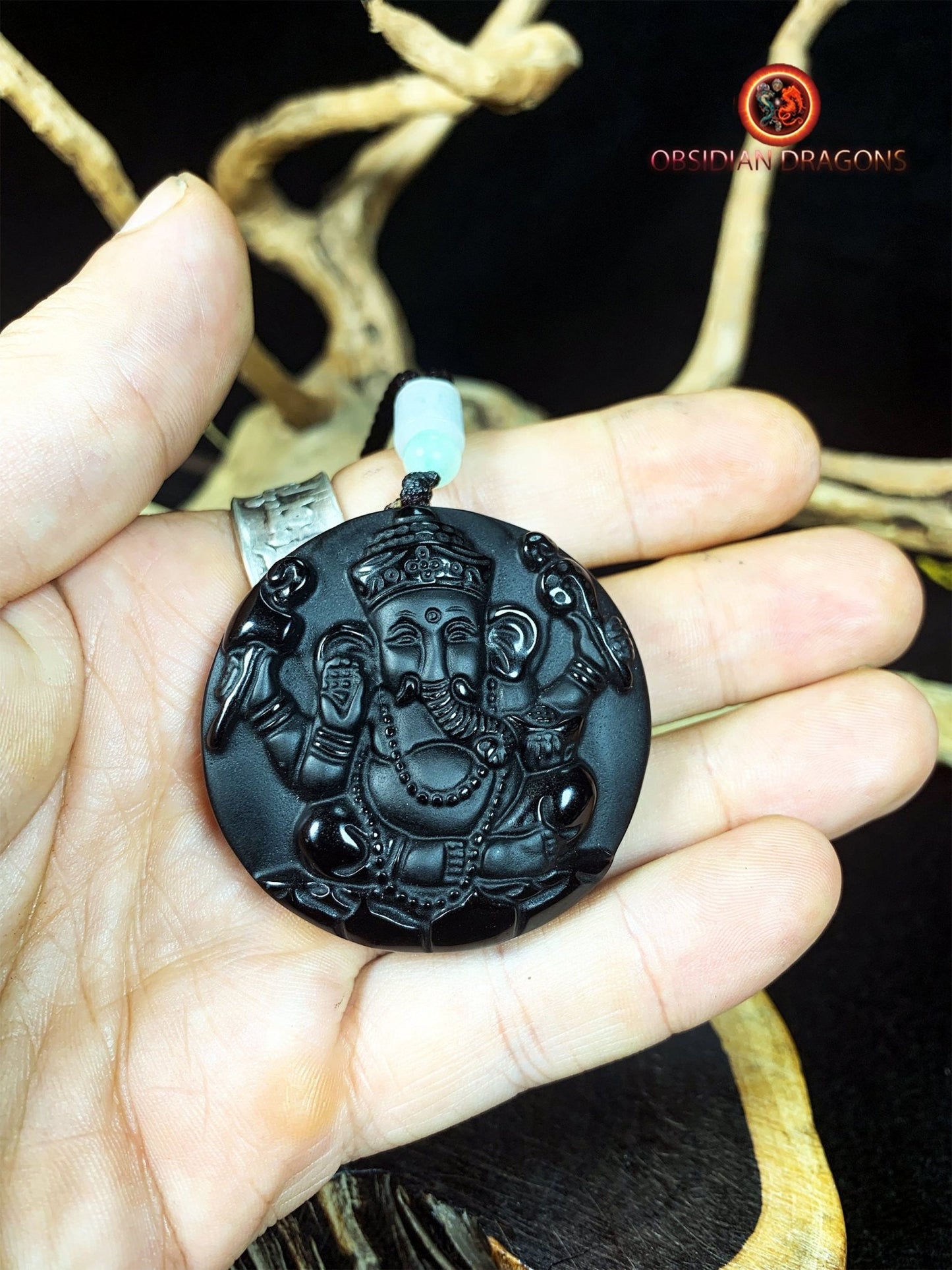 Pendentif Ganesh Obsidienne Noire : Expertise et Qualité, Cordon Réglable