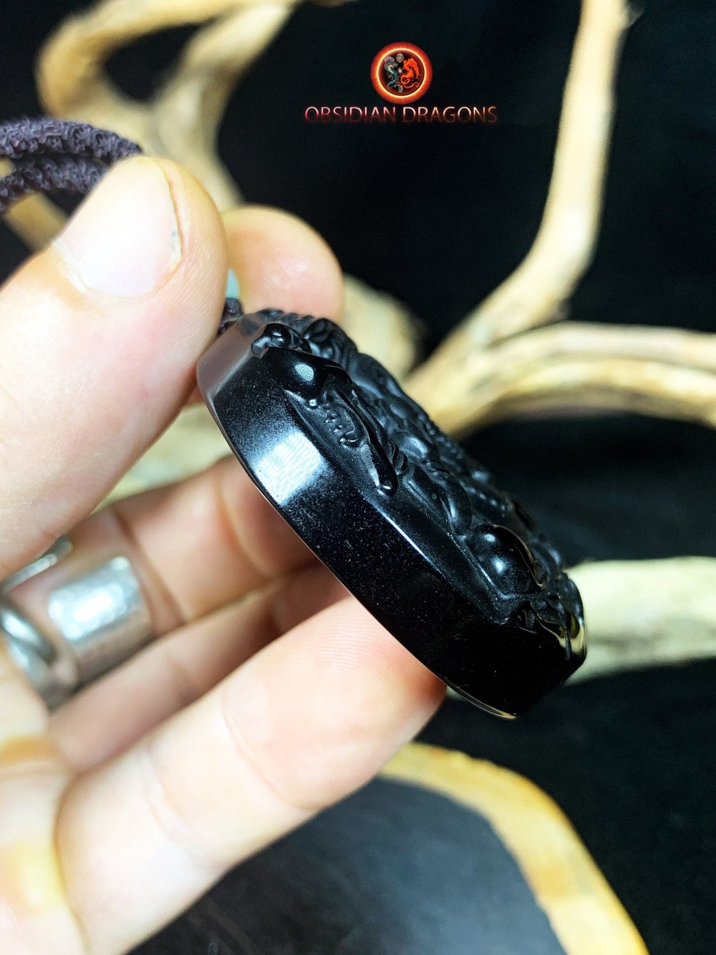 Pendentif Ganesh Obsidienne Noire : Expertise et Qualité, Cordon Réglable