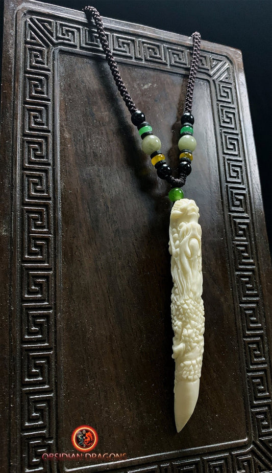 Pendentif griffe de dragon - Os - Unique et Mystique