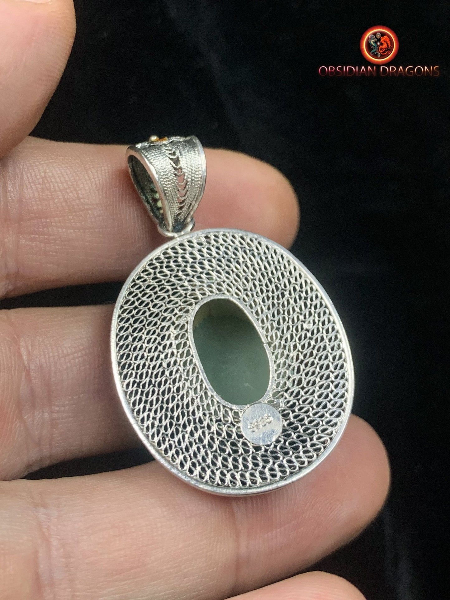 Pendentif en Jade oeil de chat et argent- Dynastie Qing | obsidian dragons