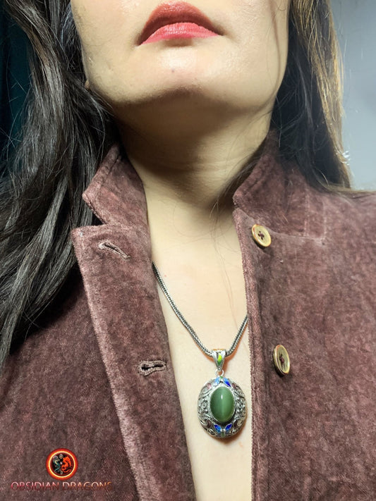 Pendentif en Jade effet oeil de chat et argent- Traditionnel | obsidian dragons