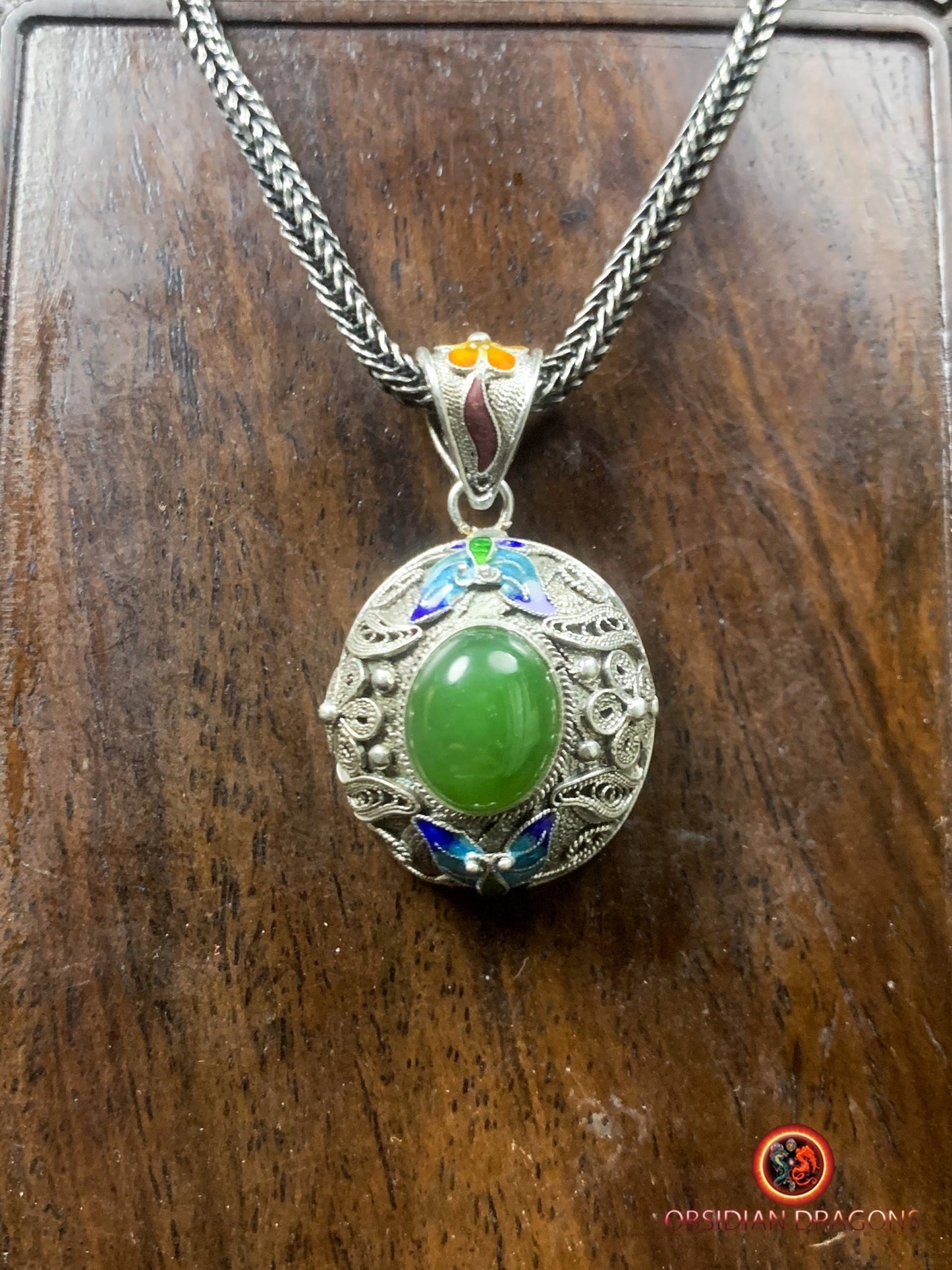 Pendentif en Jade- Argent filigrané- Qing Dynastie | obsidian dragons