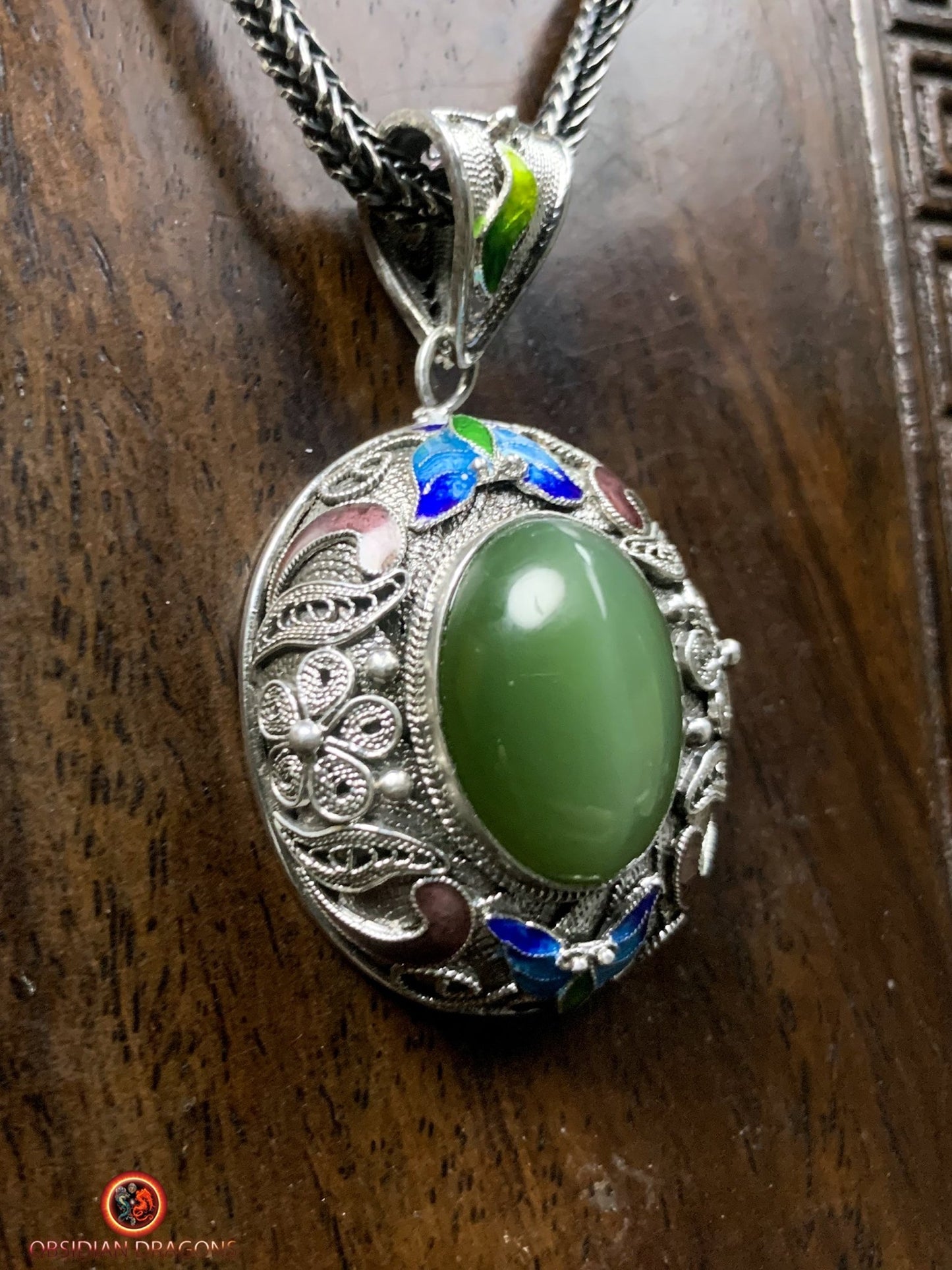 Pendentif en Jade effet oeil de chat et argent- Traditionnel | obsidian dragons
