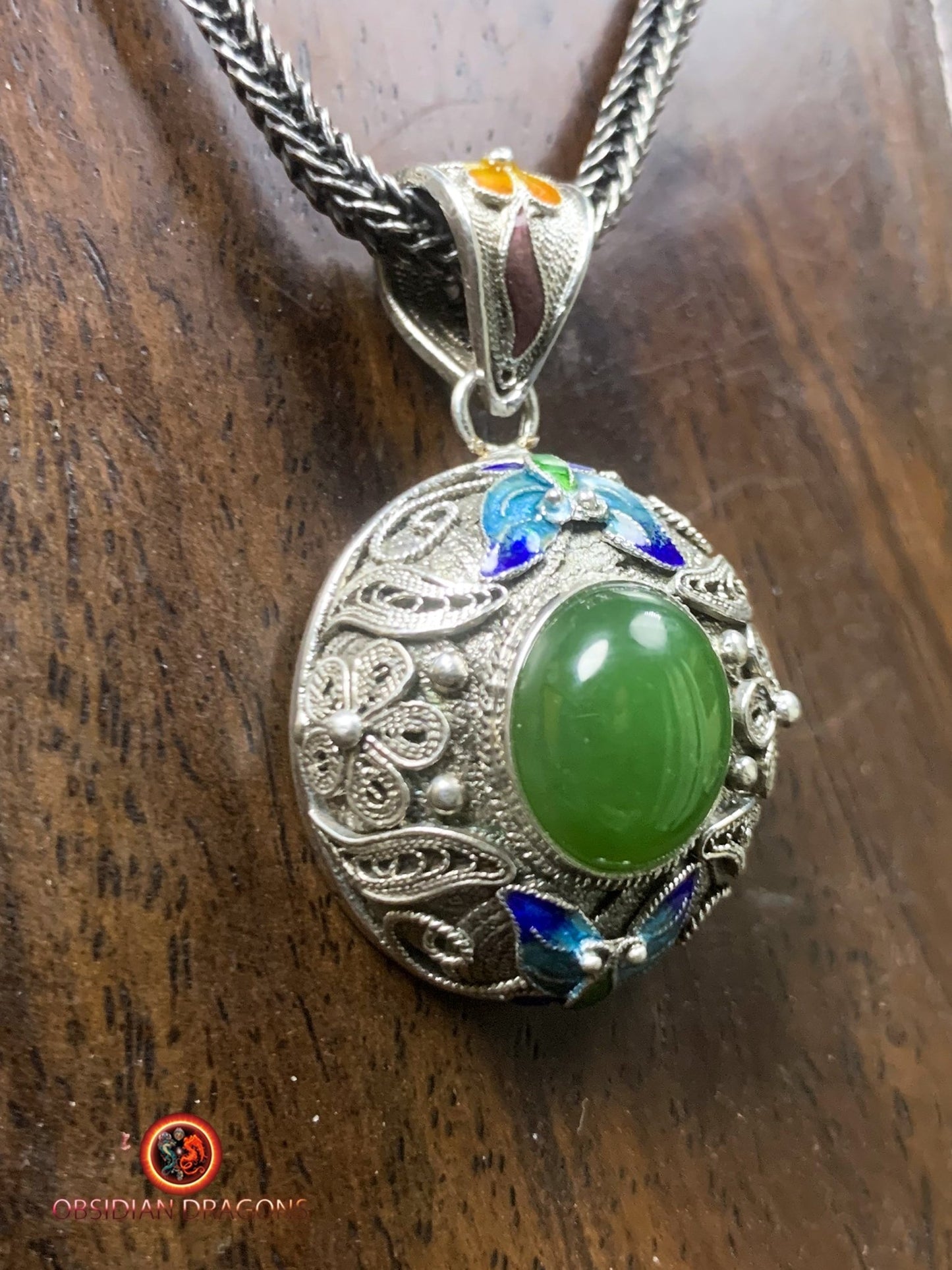 Pendentif en Jade- Argent filigrané- Qing Dynastie | obsidian dragons