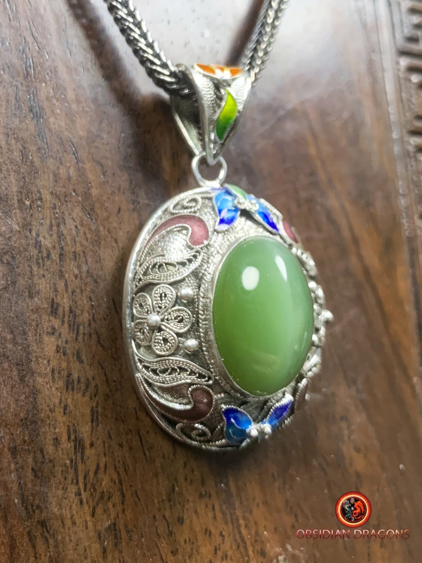Pendentif en Jade effet oeil de chat- Argent- Dynastie Qing | obsidian dragons