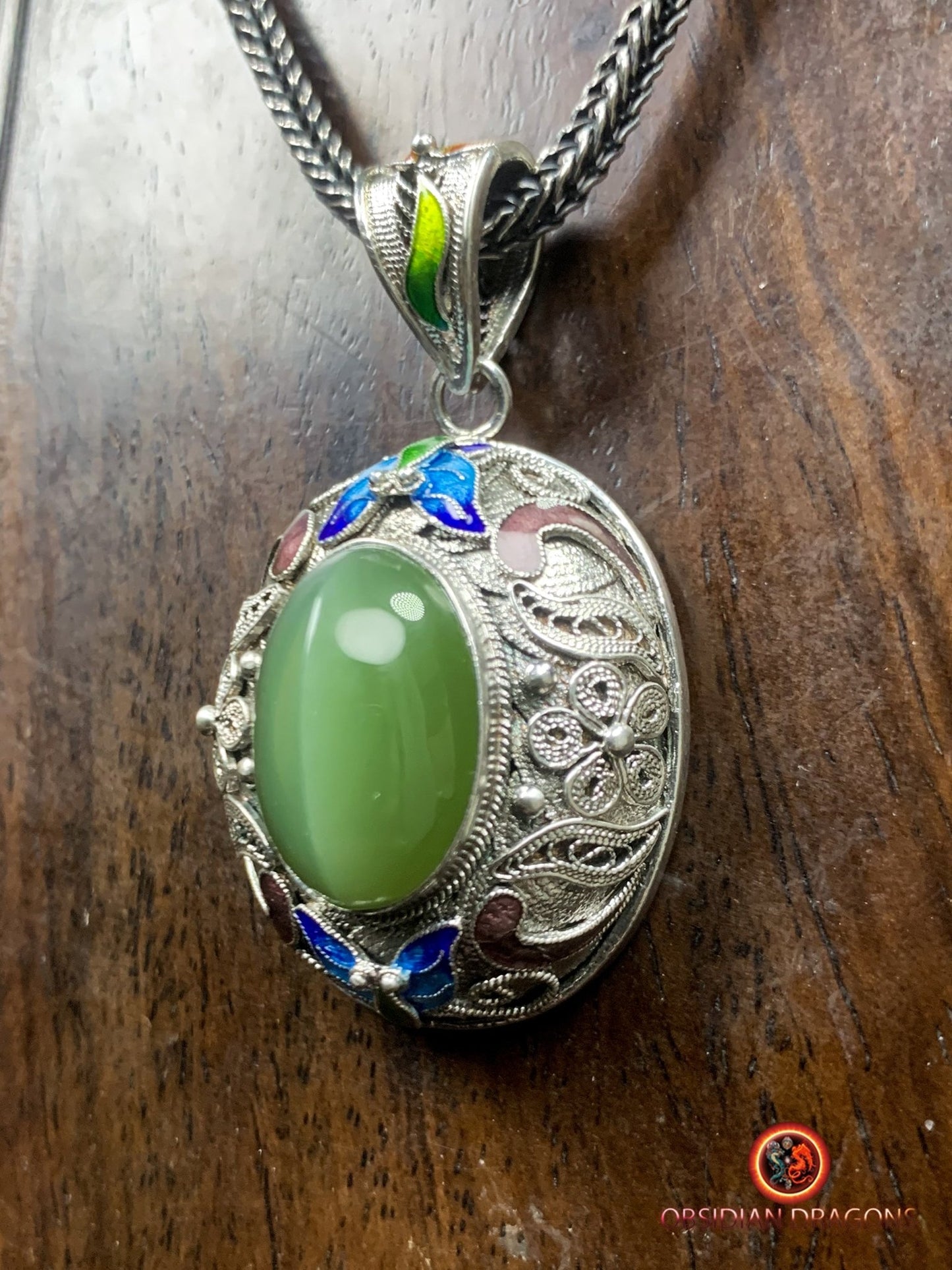 Pendentif en Jade oeil de chat et argent- Dynastie Qing | obsidian dragons