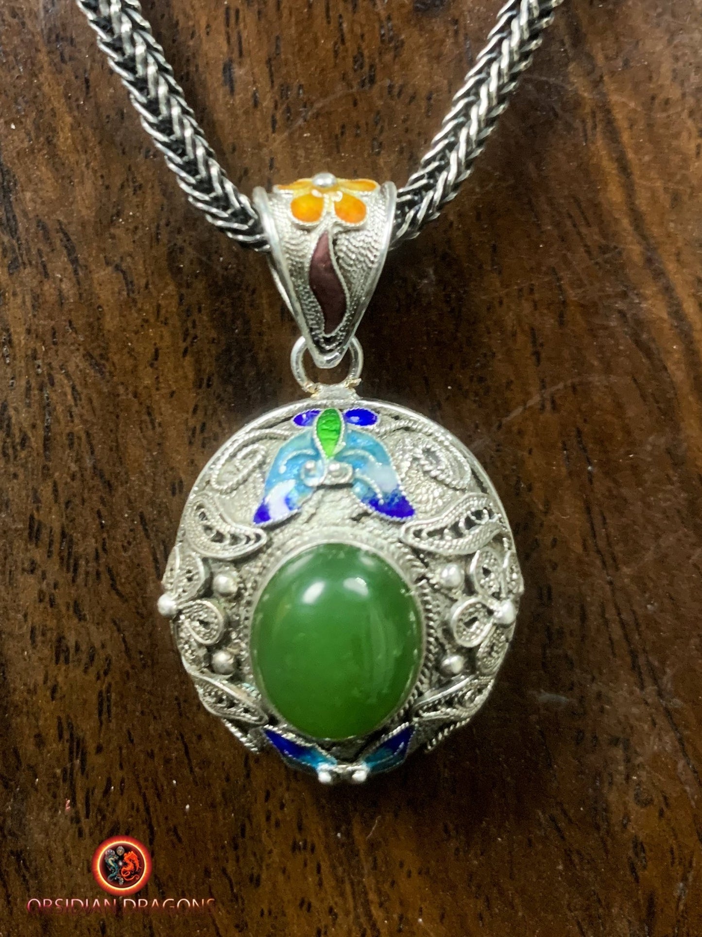 Pendentif en Jade- Argent filigrané- Qing Dynastie | obsidian dragons