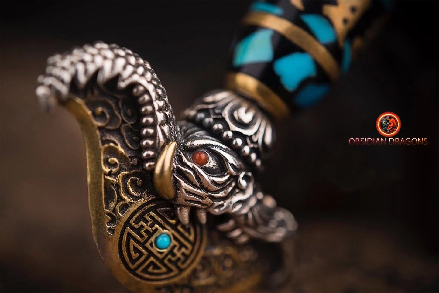 Pendentif kartika- mantra tournant en son centre