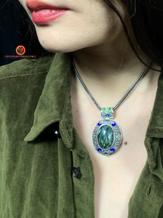 Pendentif en séraphinite- Argent- Traditionnel Dynastie Qing | obsidian dragons