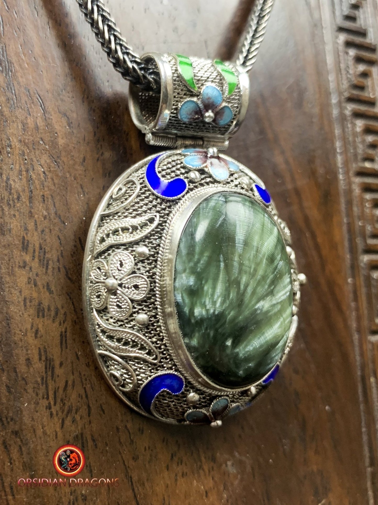 Pendentif en séraphinite- Argent 925- Cité interdite | obsidian dragons