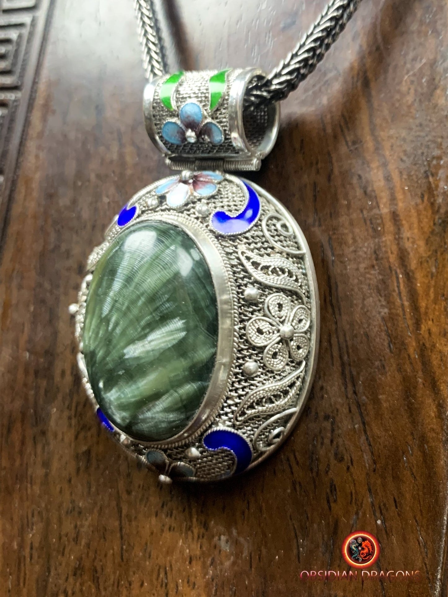 Pendentif en séraphinite- Argent 925- Cité interdite | obsidian dragons