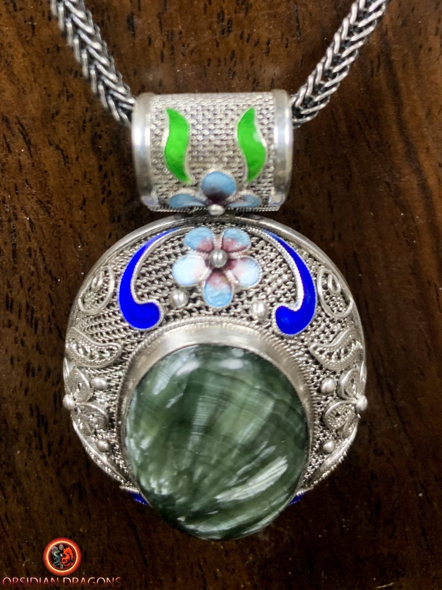 Pendentif en séraphinite- Argent 925- Cité interdite | obsidian dragons