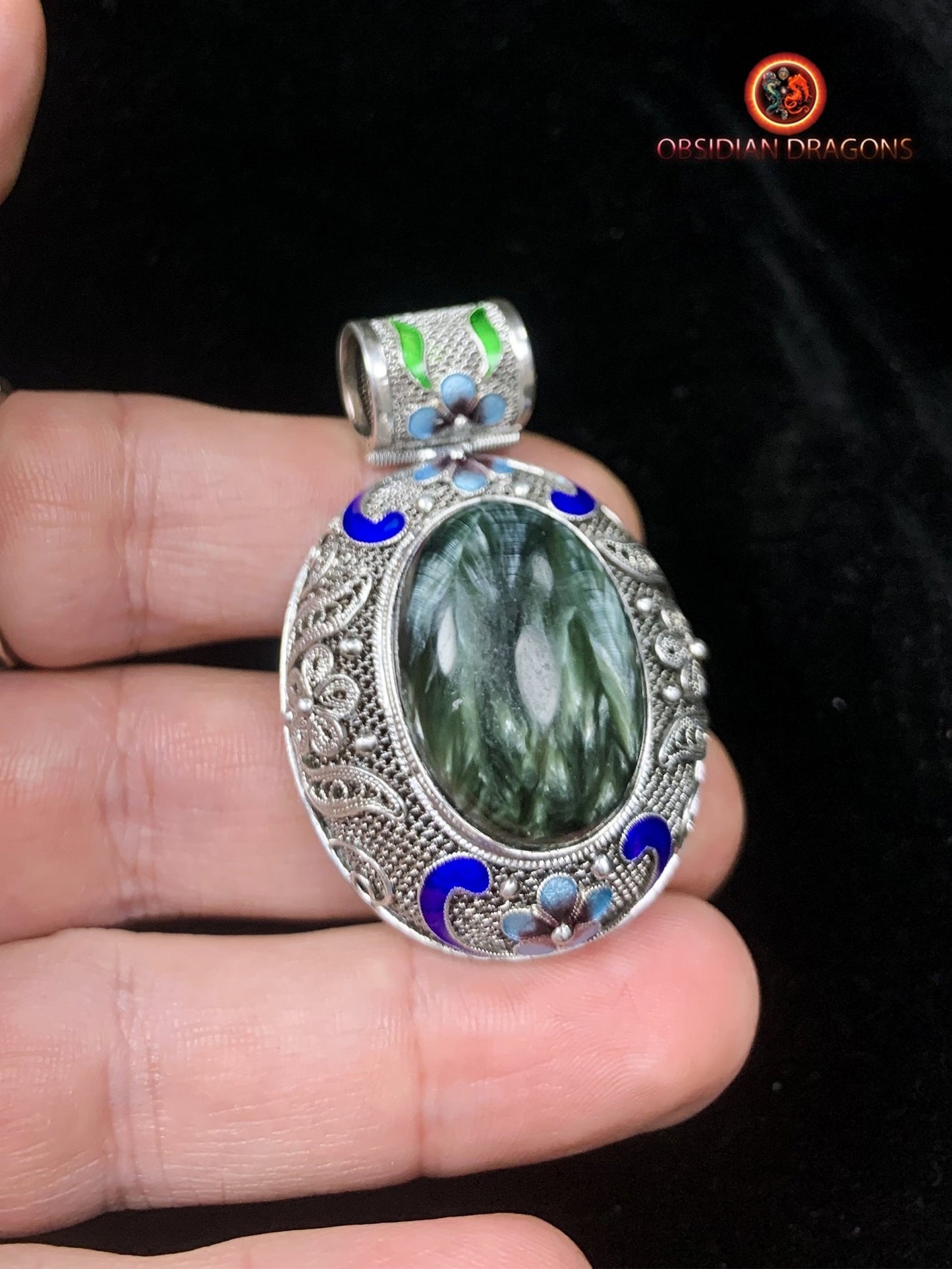 Pendentif en séraphinite- Argent- Traditionnel Dynastie Qing | obsidian dragons