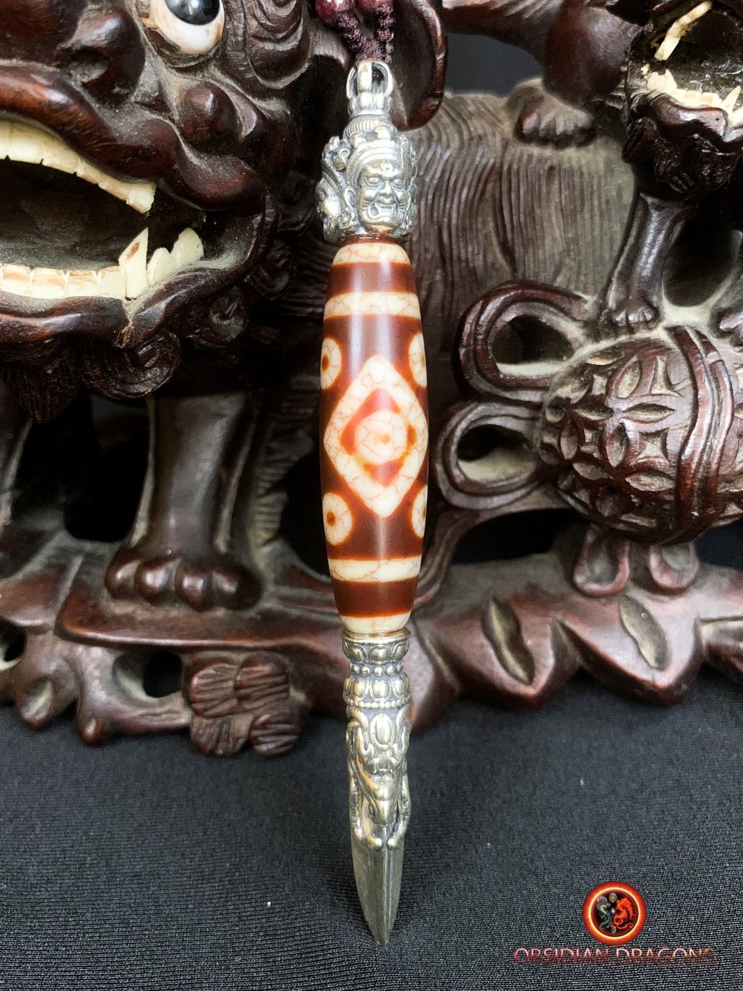 Pendentif Phurba tibétain- DZI à sept yeux