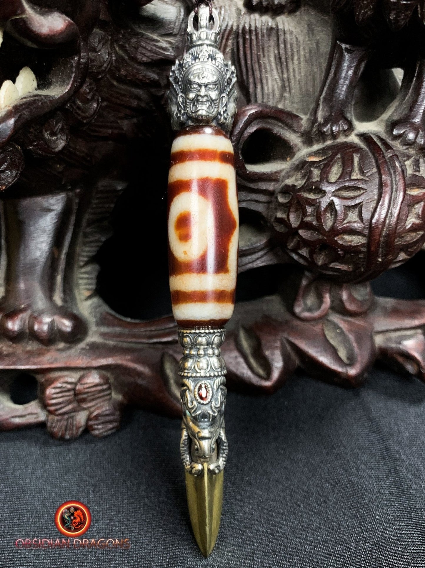 Pendentif Phurba tibétain- DZI à trois yeux