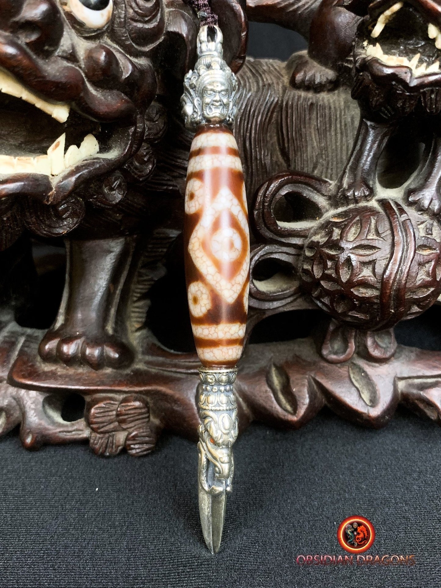 Pendentif Phurba tibétain- DZI à sept yeux