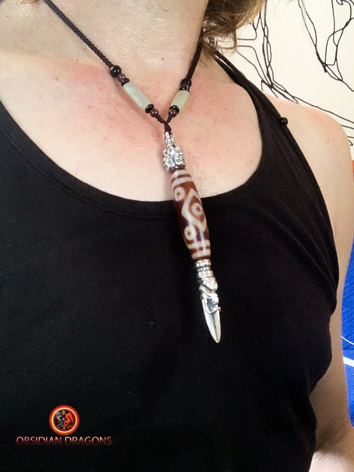Pendentif Phurba tibétain- DZI à sept yeux