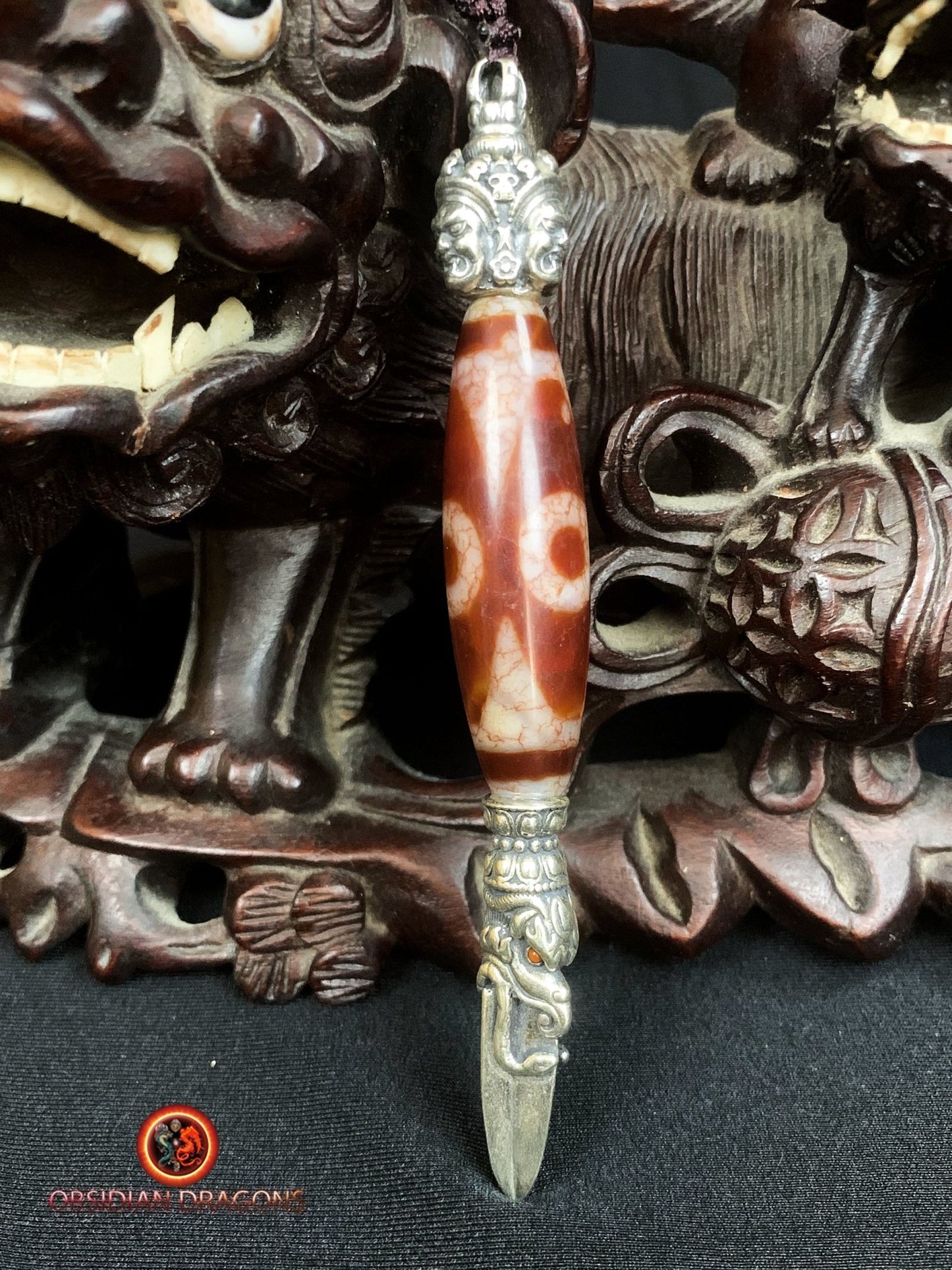 Pendentif Phurba tibétain- DZI à trois yeux