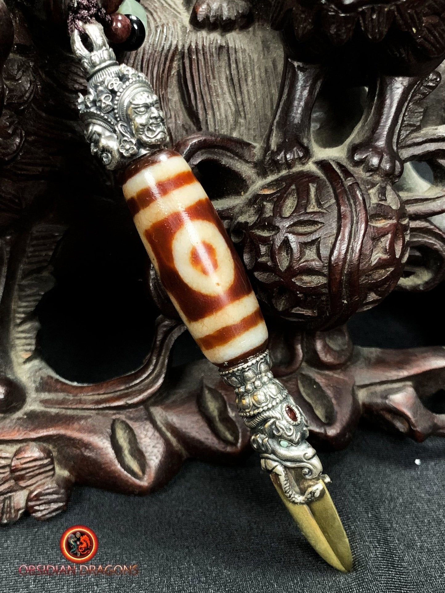 Pendentif Phurba tibétain- DZI à trois yeux
