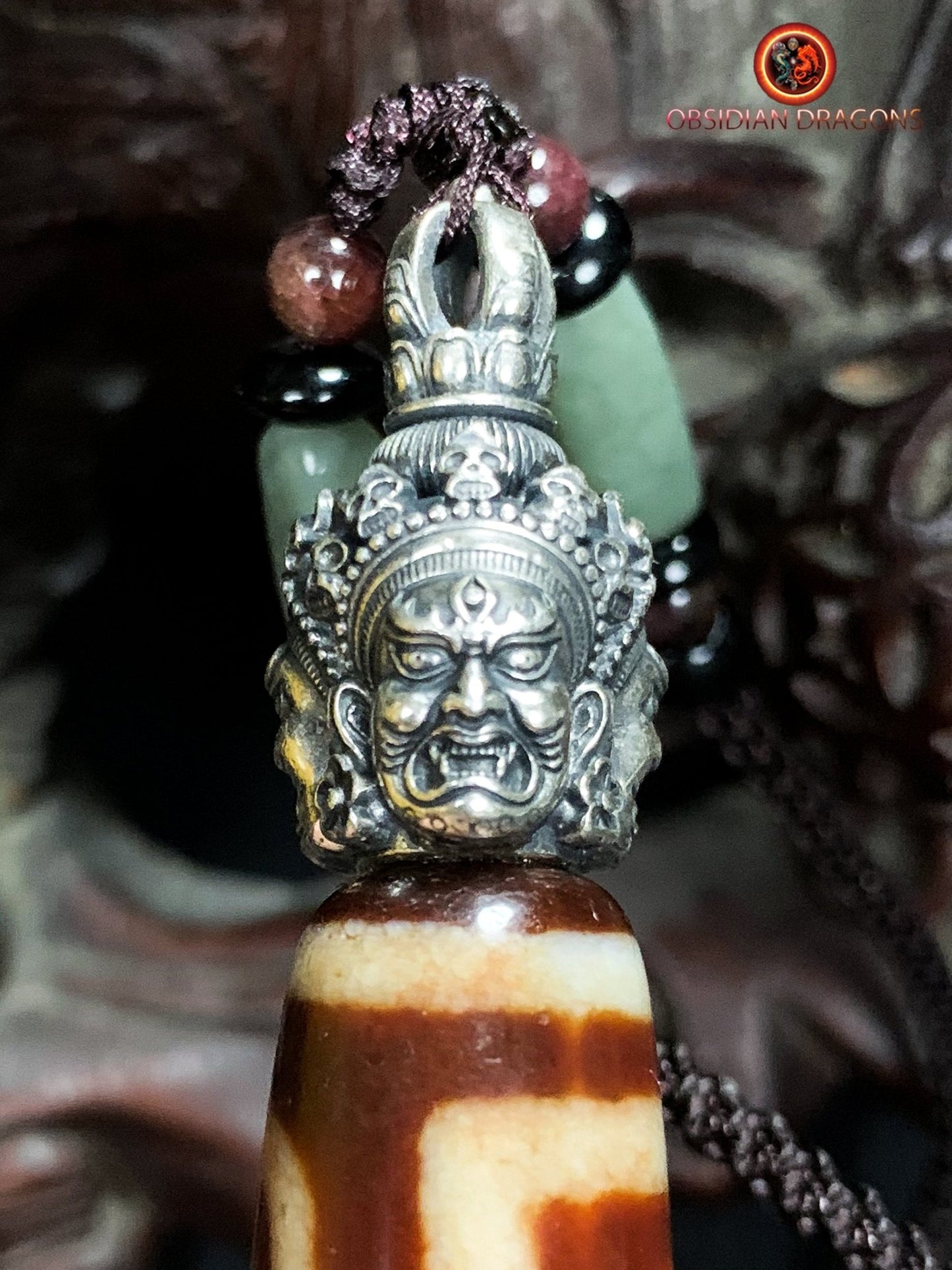 Pendentif Phurba tibétain- DZI à trois yeux