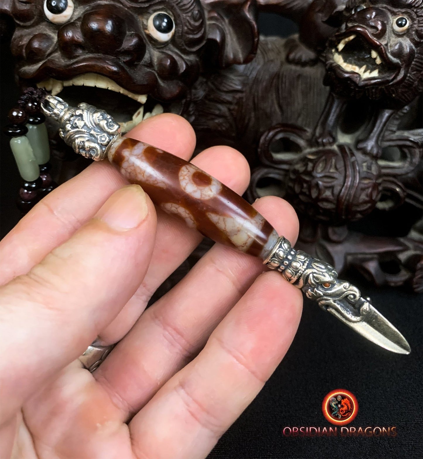 Pendentif Phurba tibétain- DZI à trois yeux