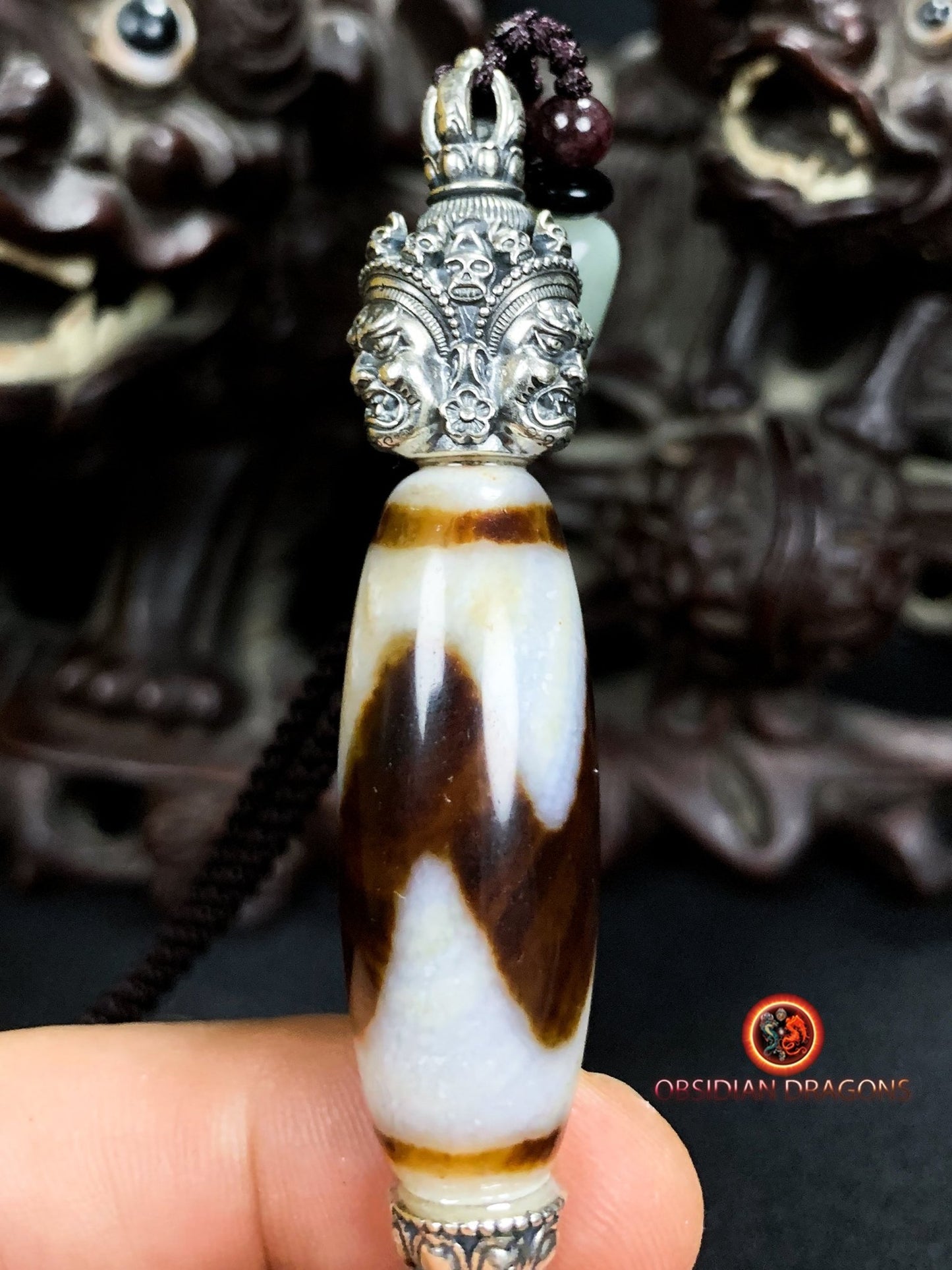 Pendentif Phurba tibétain- DZI dents de tigre