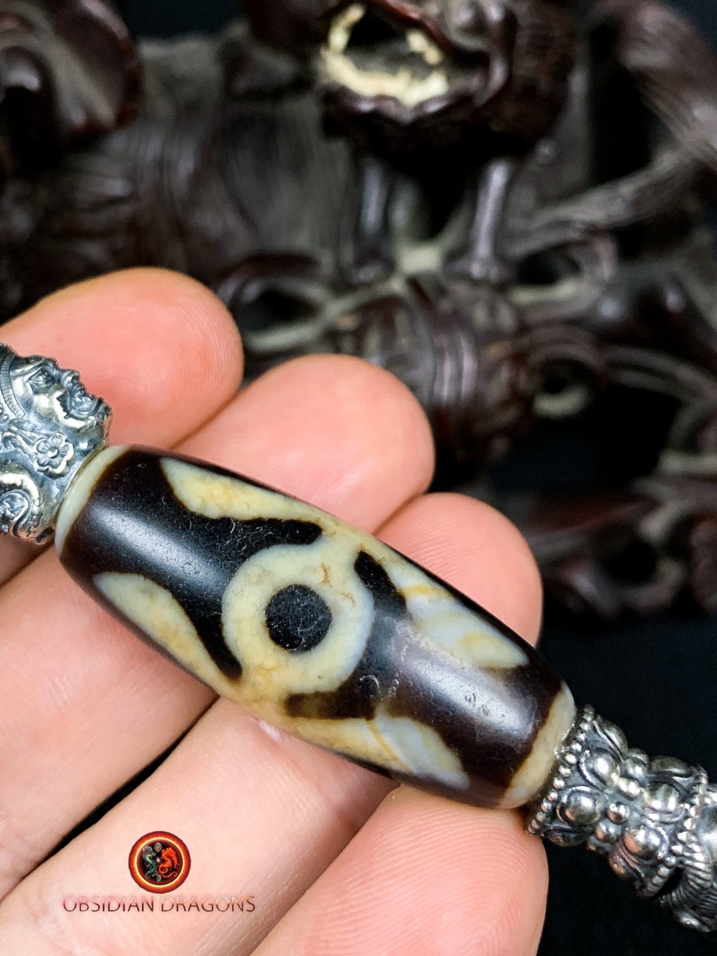 Pendentif Phurba tibétain- DZI du grand homme
