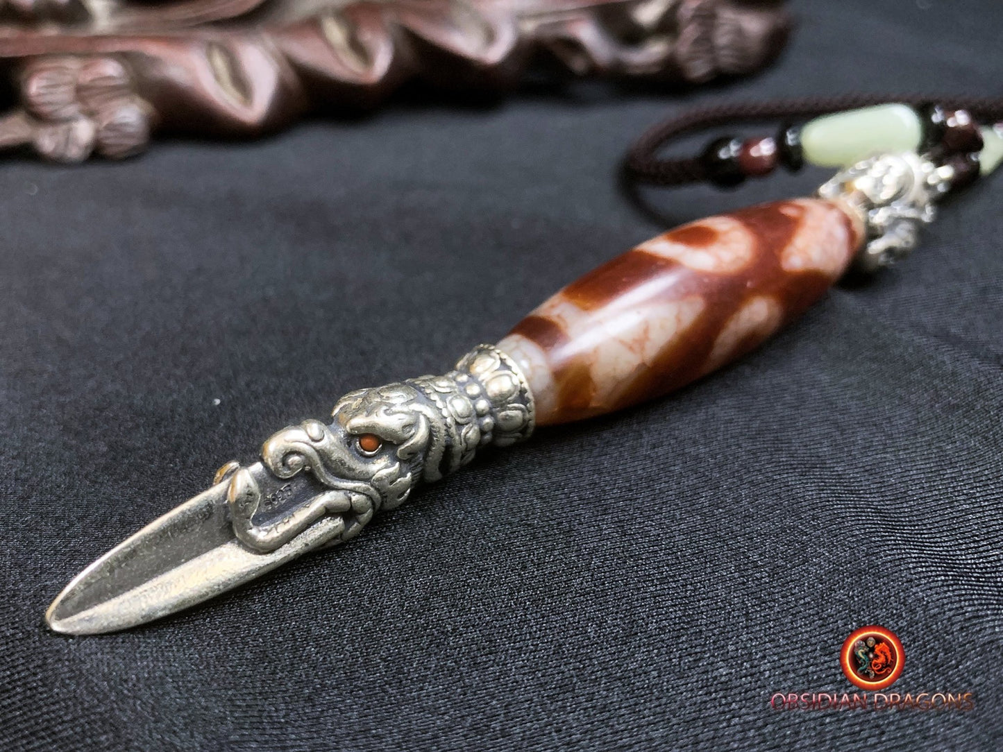 Pendentif Phurba tibétain- DZI à trois yeux