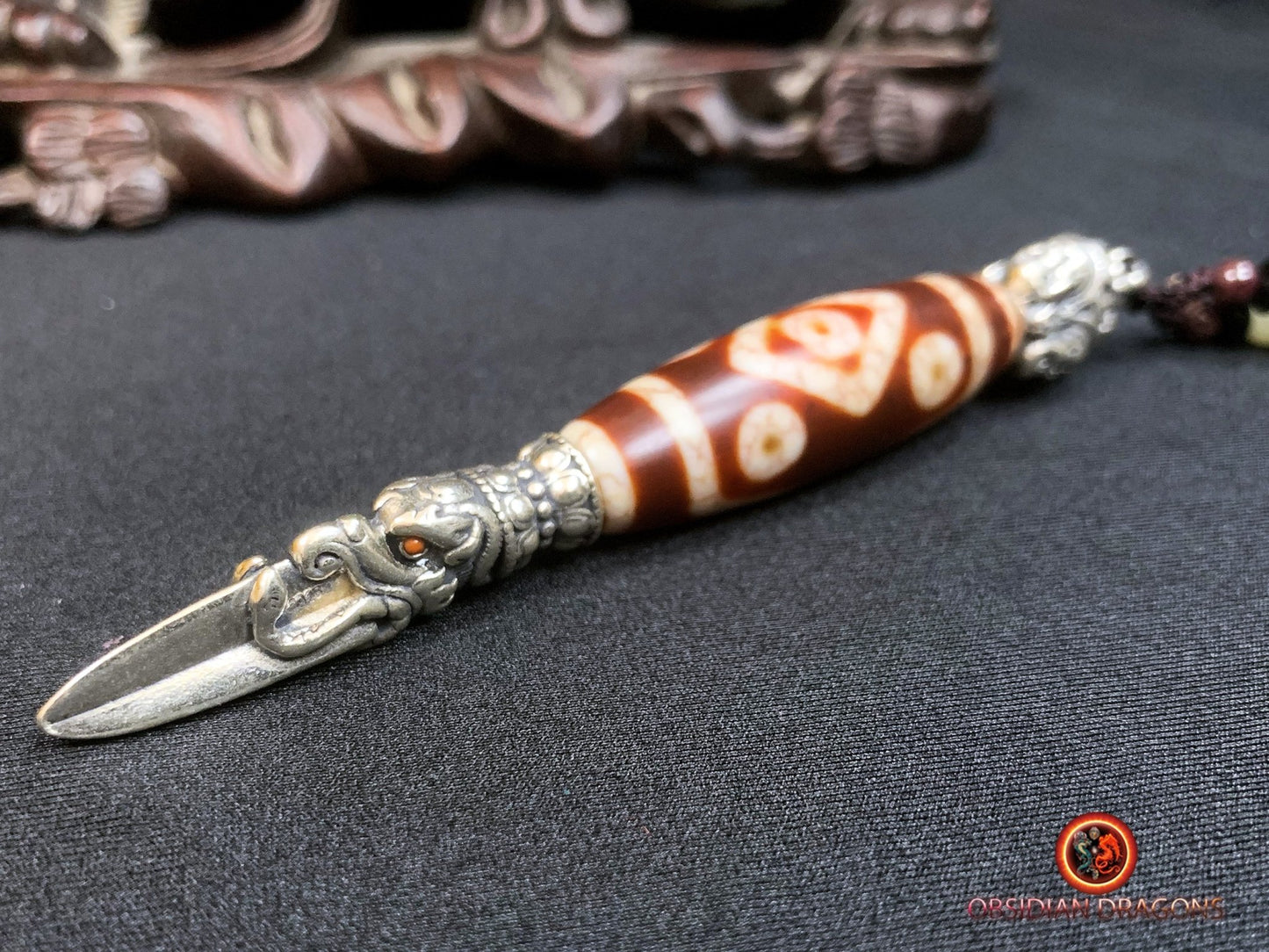 Pendentif Phurba tibétain- DZI à sept yeux