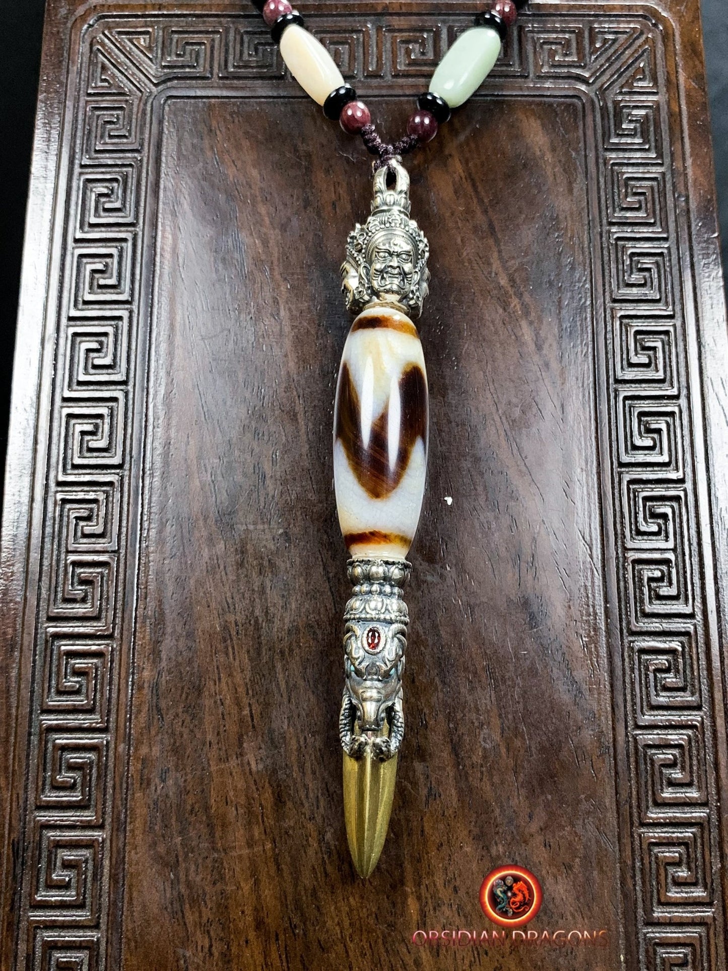 Pendentif Phurba tibétain- DZI dents de tigre