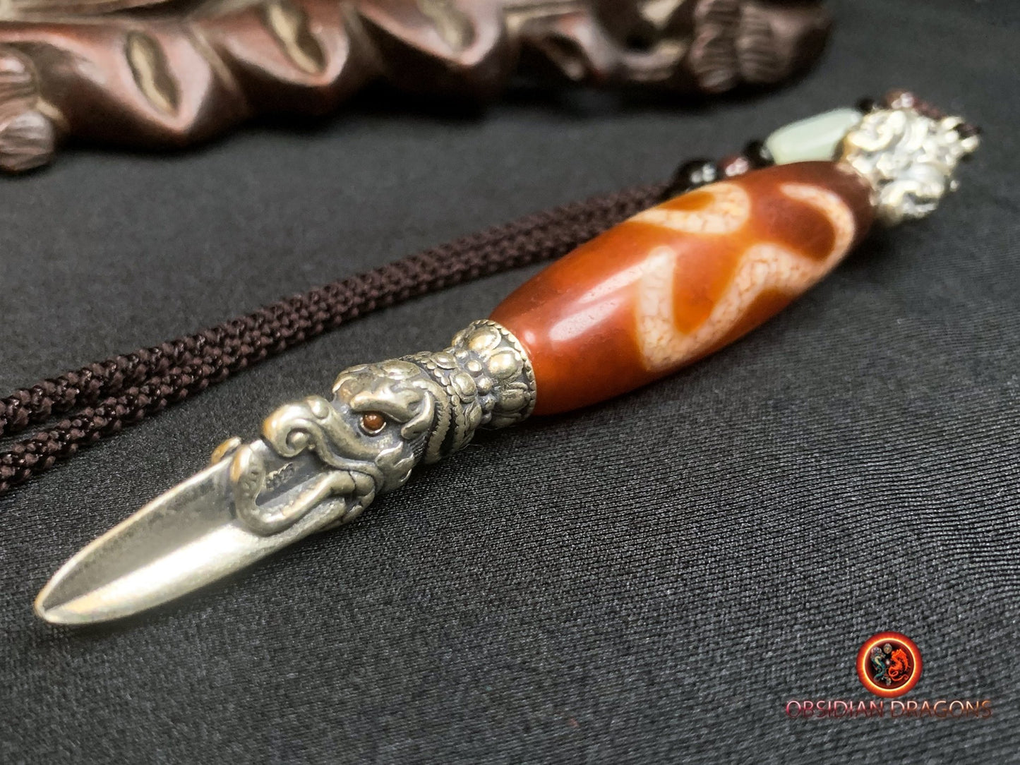 Pendentif Phurba tibétain- DZI à deux yeux